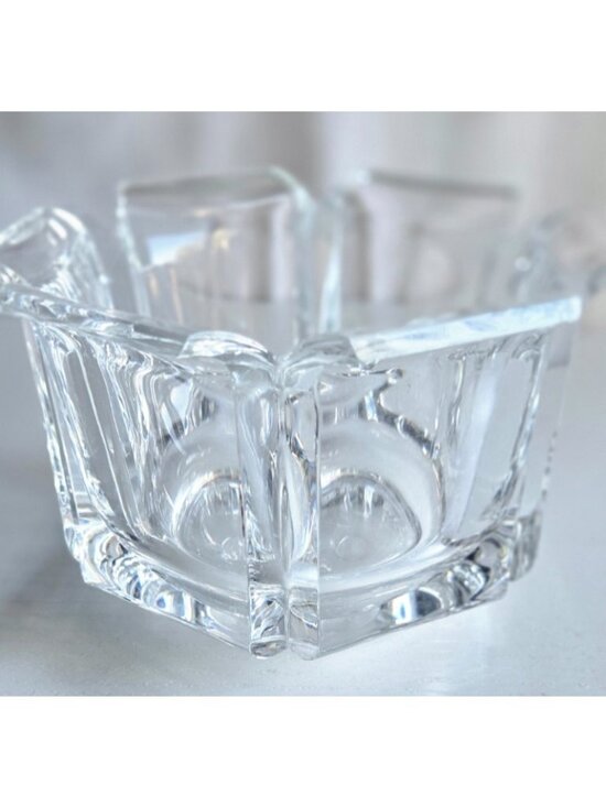 SiLite Other - VTG MCM Lucite Grsinware 6-Petal Bowl Model #GW348 Pat Pending Made in Taiwan